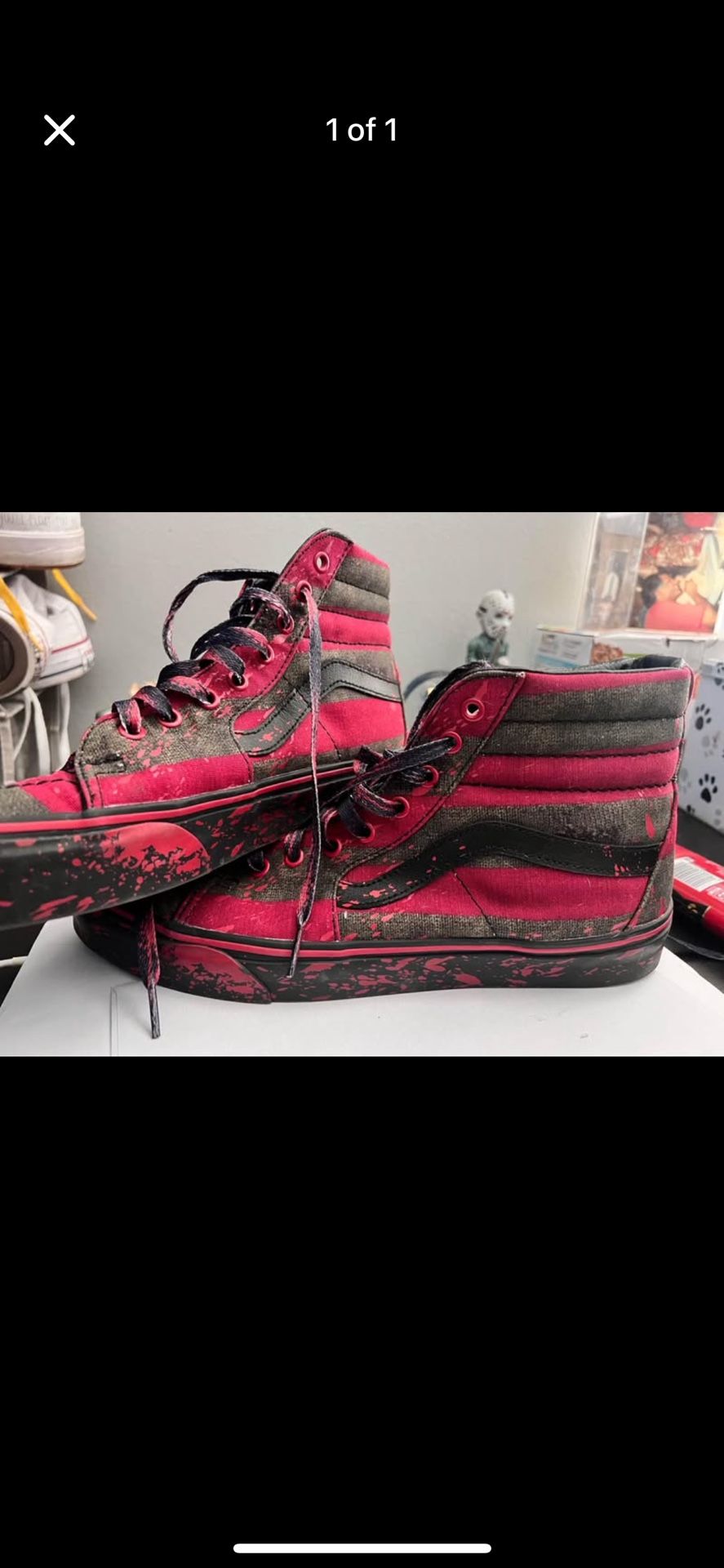 A nightmare On Elm street Vans 