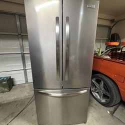 Good Working Frigidaire Stainless Refrigerator/freezer