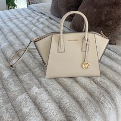 Michael Kors Shoulder Bag