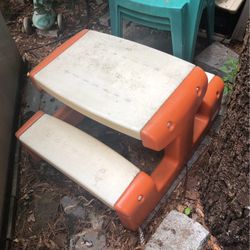 Little Tikes Picnic Table