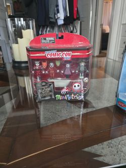 Comic con Mini mates nightmare Before christmas