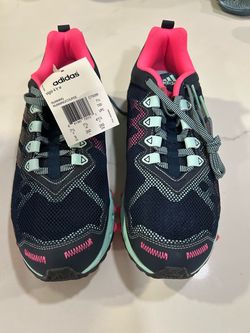 Women’s Adidas Vigor 4 TR W - New with tags
