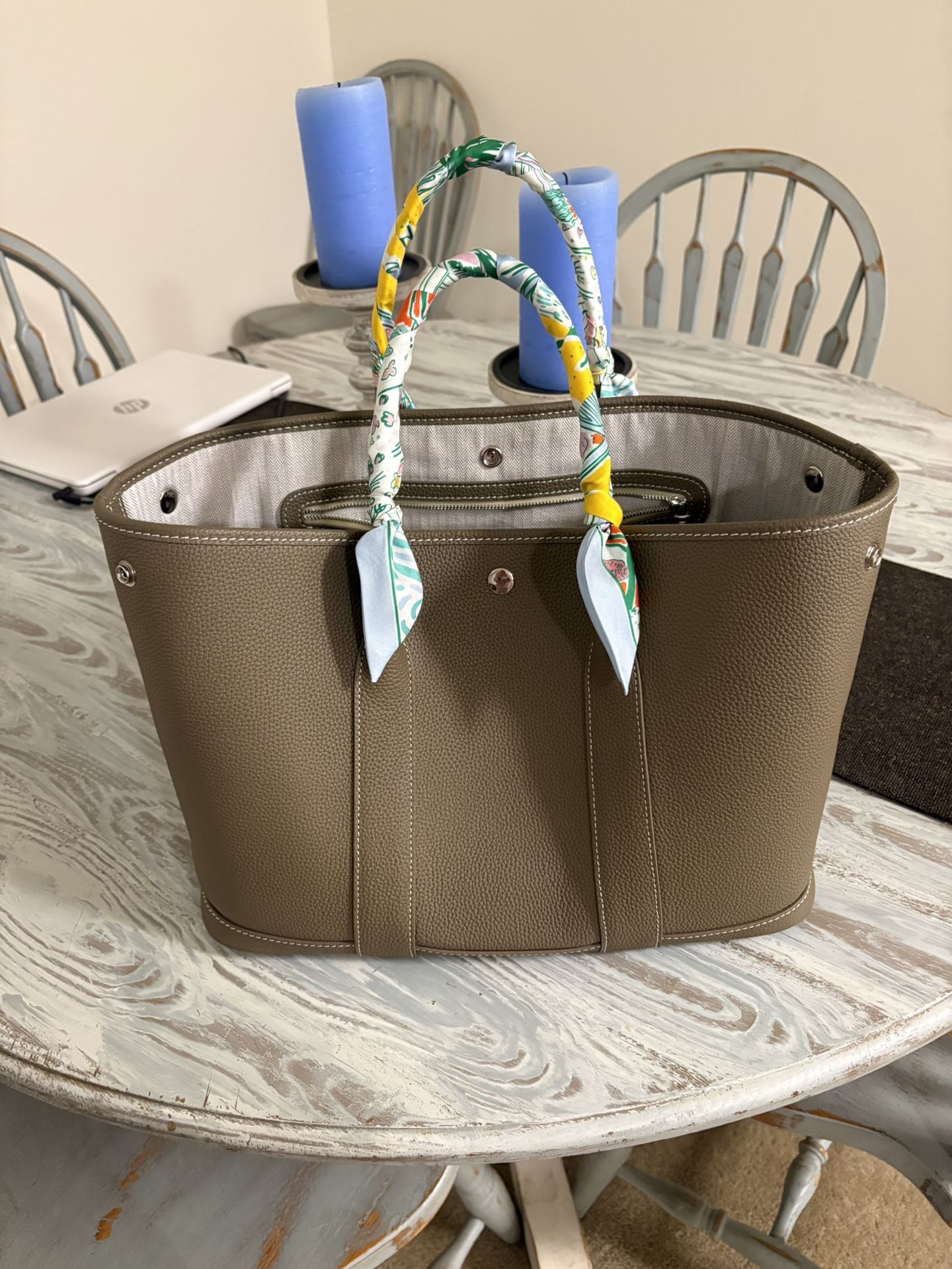 Taupe Tote Bag W/Twilly’s