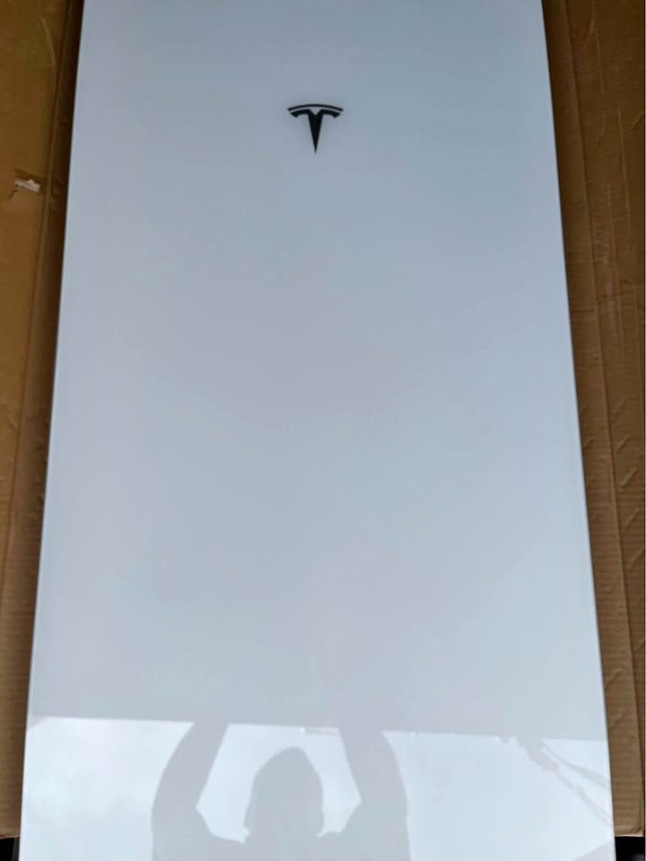 Tesla Powerwall 3  Los Angeles / SoCal (Hardware Only) 