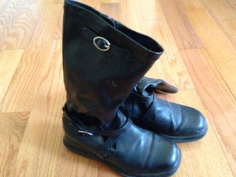 Girl's Boots, Size 3