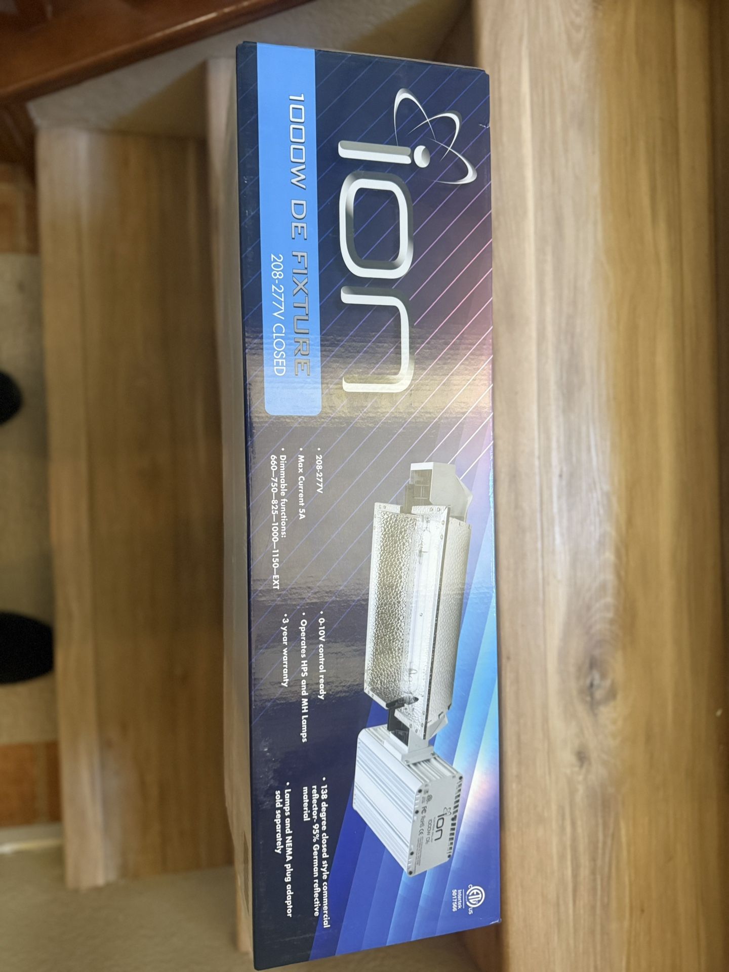 ION 1000 WATT DE light fixture