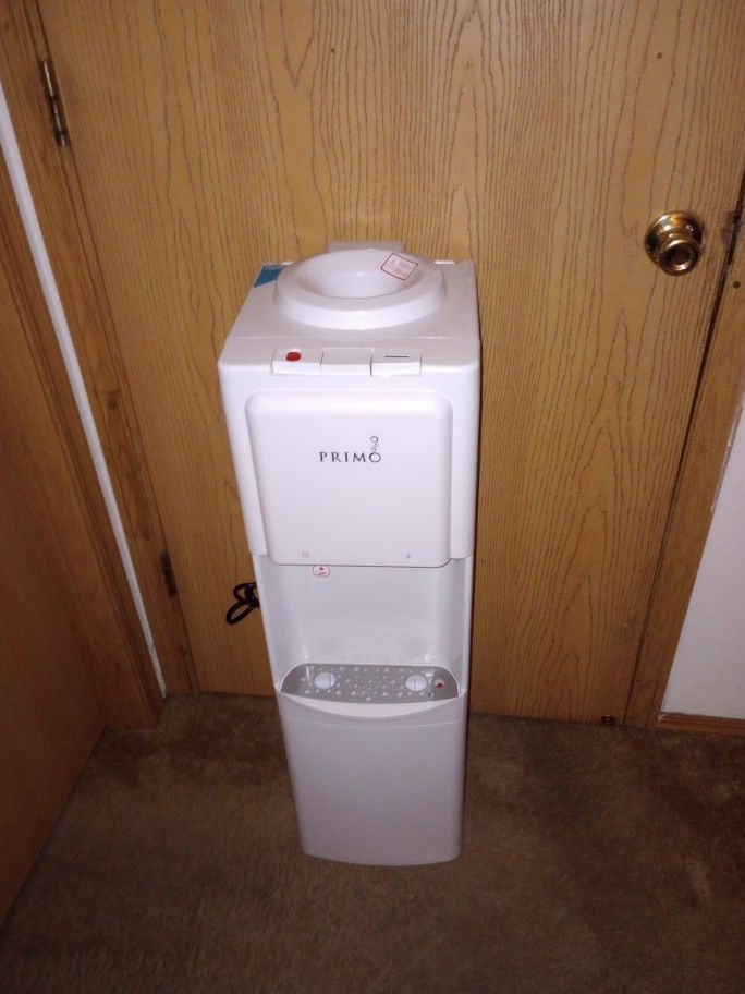 Water Dispenser 