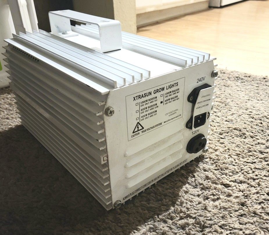 Xtrasun Grow Light