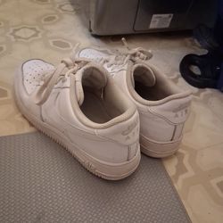 White Nike Air Force Shoes [Mens]