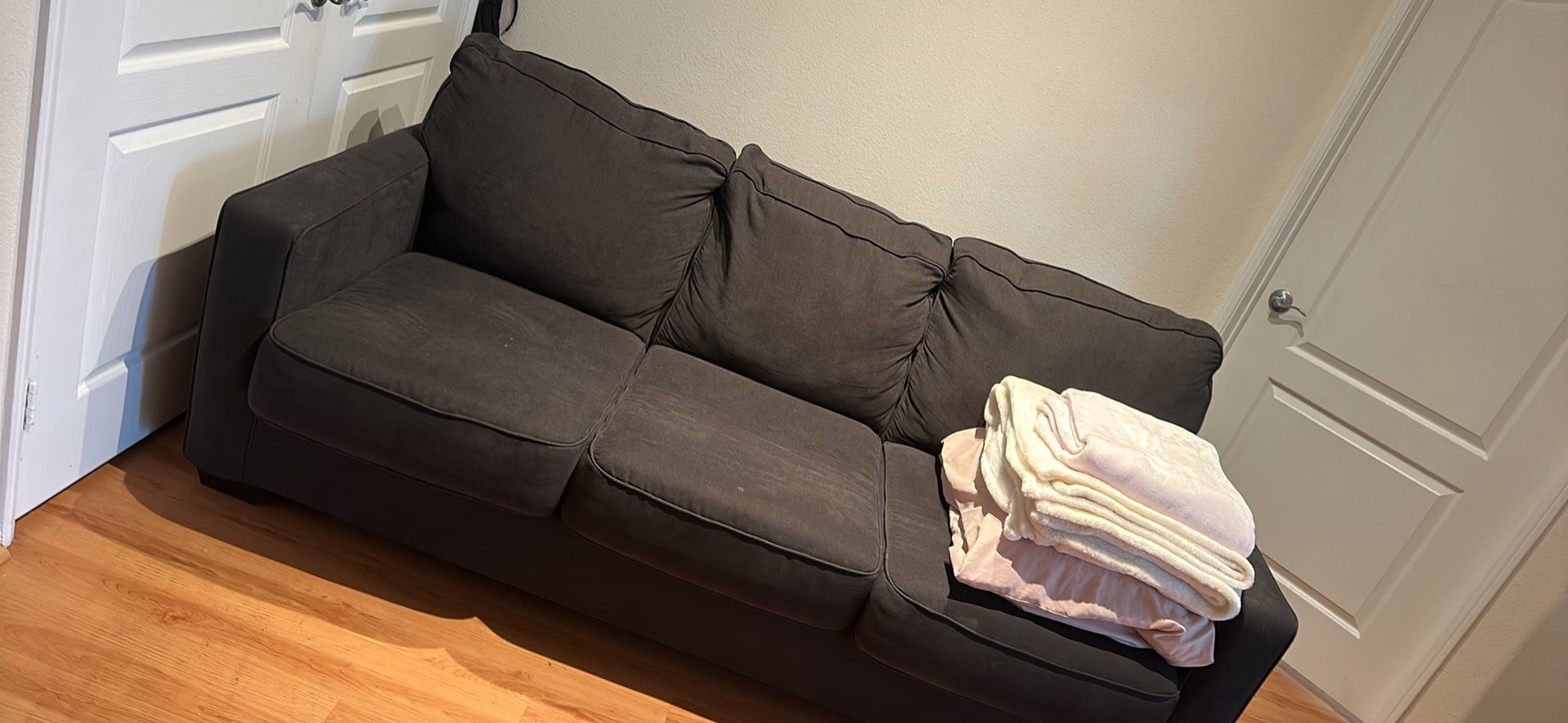 COUCH BED