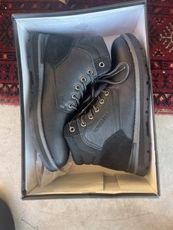 Members Only boots size 7 boys