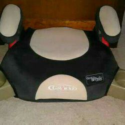 Graco Backless Booster Seat! Pedic Luxury Foam  