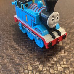 Imperial Toys  2007 Thomas The Tank Engine Train 3" Blue Plastic Whistle Toy 