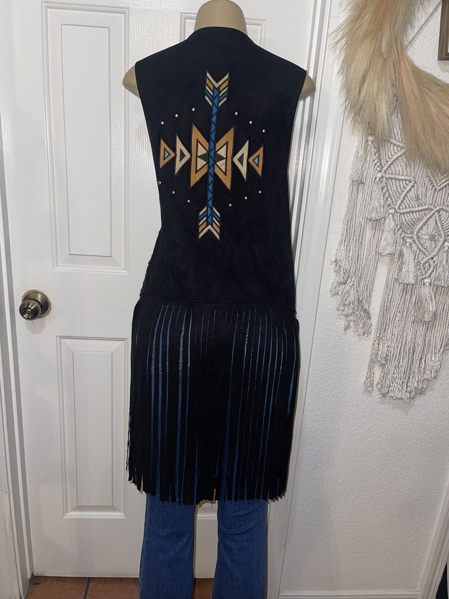 Wrangler Fringe Vest Size Large