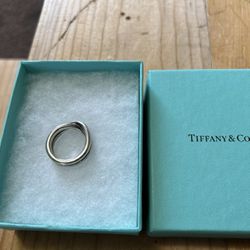 Beautiful Tiffany Elsa Peretti Ring