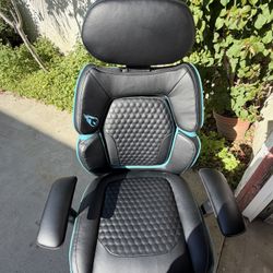 DPS Centurion Gaming Chair with Adjustable Headrest