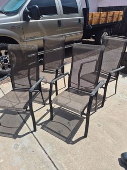 Pool lounge chairs