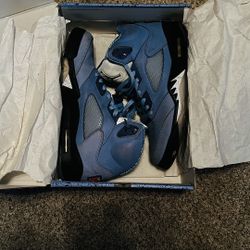 Jordan 5 UNC