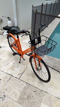 SPIN 3-Speed Cruiser Bike – Excellent Condition