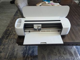 Cricut Maker 4 & accessories