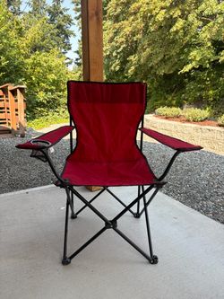 Foldable camping chair