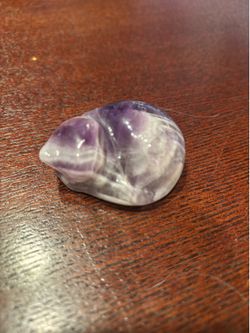 Amethyst sleeping cat crystal!
