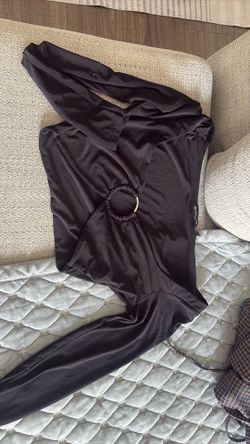 CROPPED BLACK SHIRT FROM PLT size 2