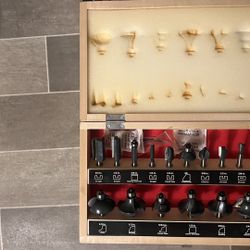 New Craftsman 18 Piece Router Bit Set in Box