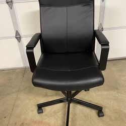 Black Leather Office Chair