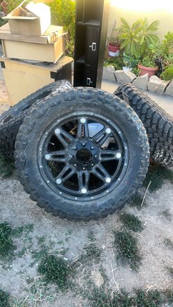 Off-Road Wheels and Mud Terrain Tires