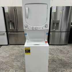 GE 24 inch. Laundry center washer and dryer electric 220v   