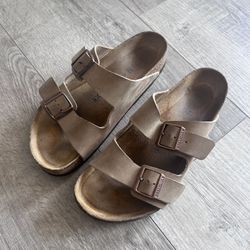 Birkenstock Men’s Arizona slide sandals