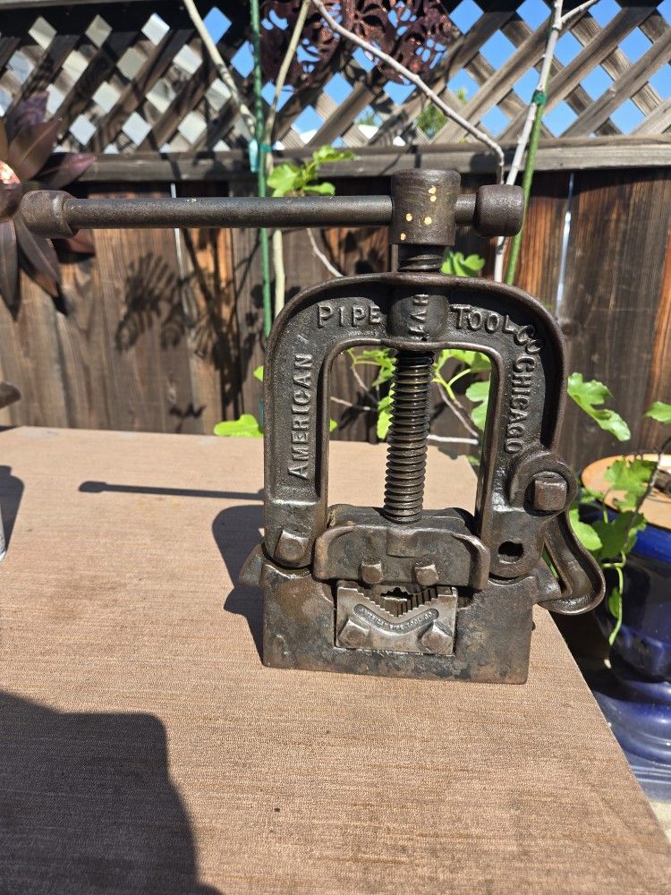 Pipe Vise