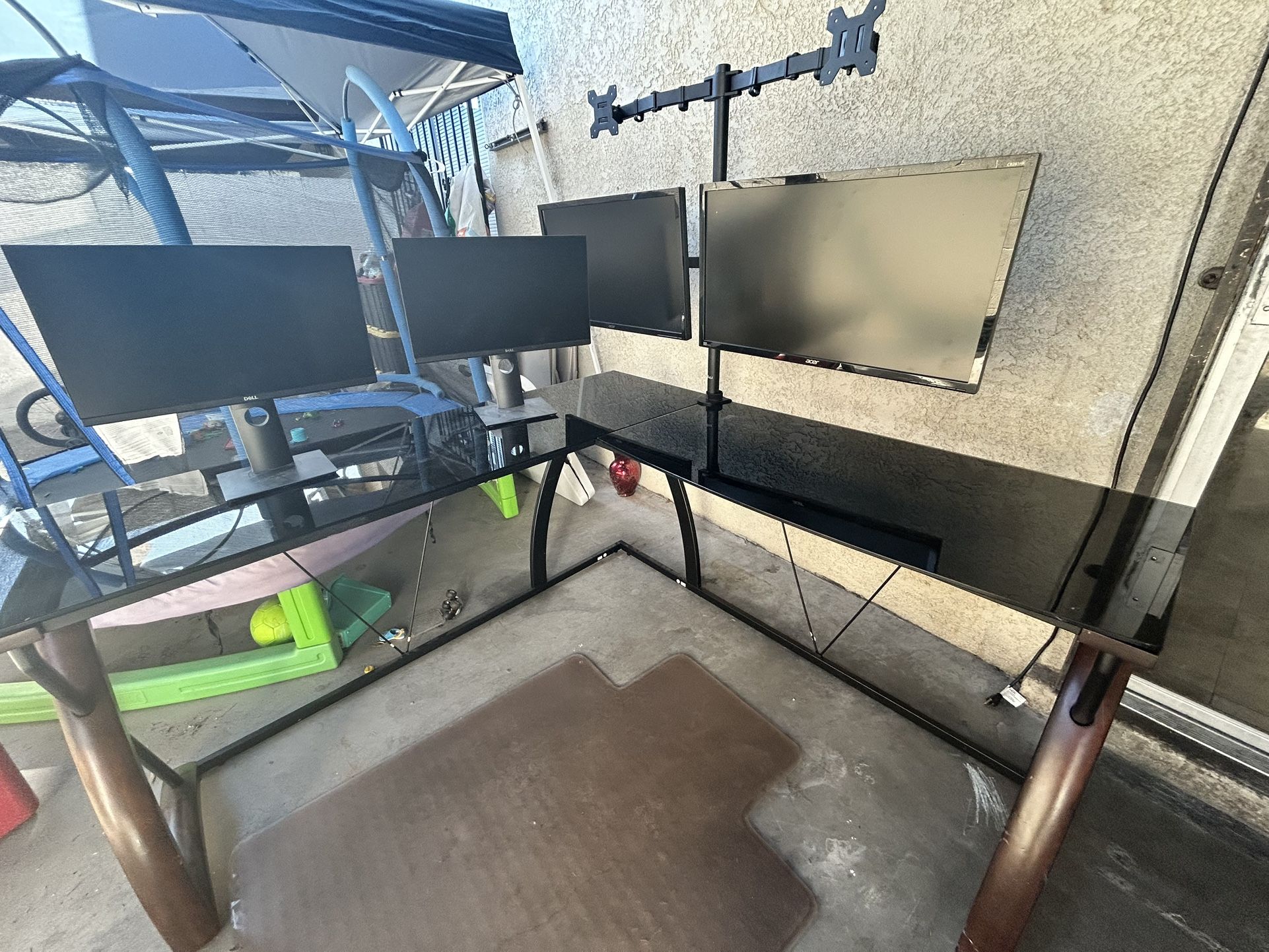 Computer Monitors