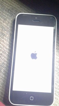IPhone 5c Verizon 16gb ICLOUD LOCKED 5O DOLLARS