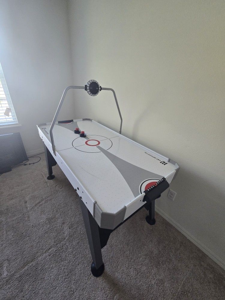 Air Hockey Table