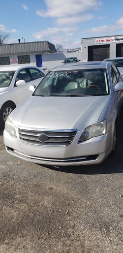 2005 Toyota Avalon