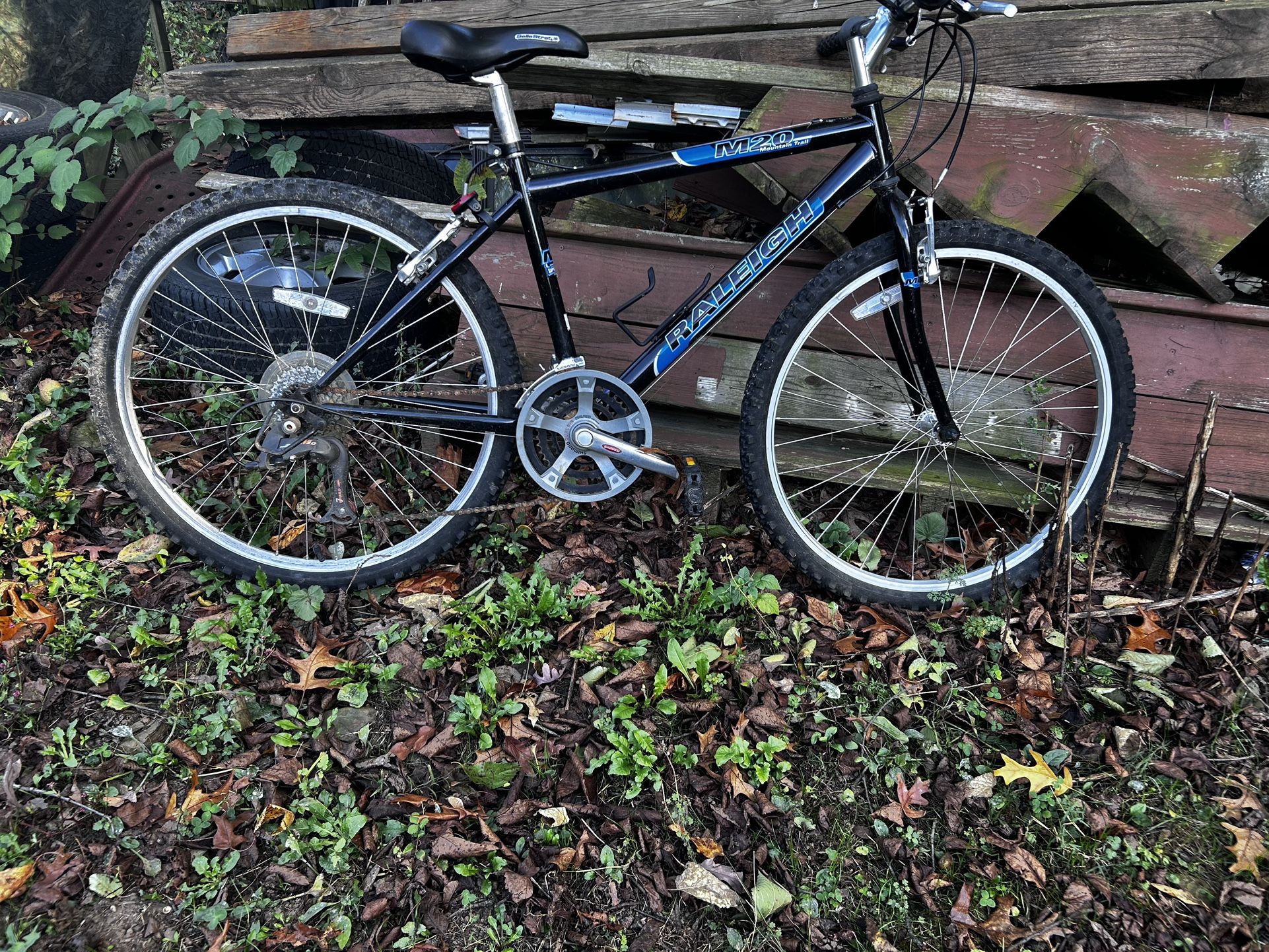 Mountain Bike M20