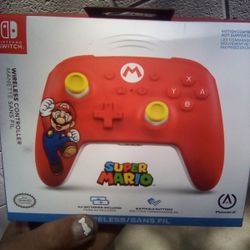 Super Mario Nintendo Switch Wireless Controller (Nintendo)