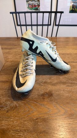 Men’s Soccer Cleats
