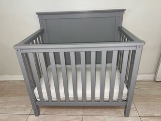 Dream on me convertible mini crib