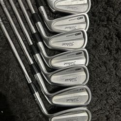 Titleist CB 712 Irons 