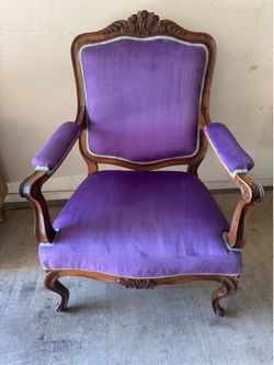 Amazing Antique Chair