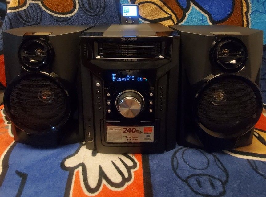 Sharp Stereo System W/ Ipod 8gb 2000s Stlye!!