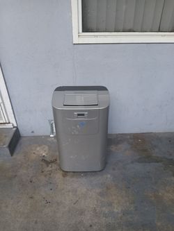 WHYNTER ELITE 12000 BTU PORTABLE AIR CONDITIONER