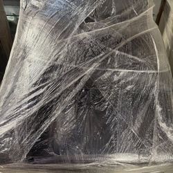 TITLE: Macy’s LAF Chair – Slate Grey Modular Sectional DESCRIPTION: Macy’s Left-Arm Chaise in the Slate Grey Sahara fabric. Deep seating, super comfy