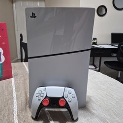 PS5  Disc Edition 1 TB In Great Condition 