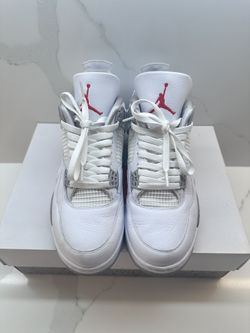 Air Jordan 4 Retro 'White Oreo'
