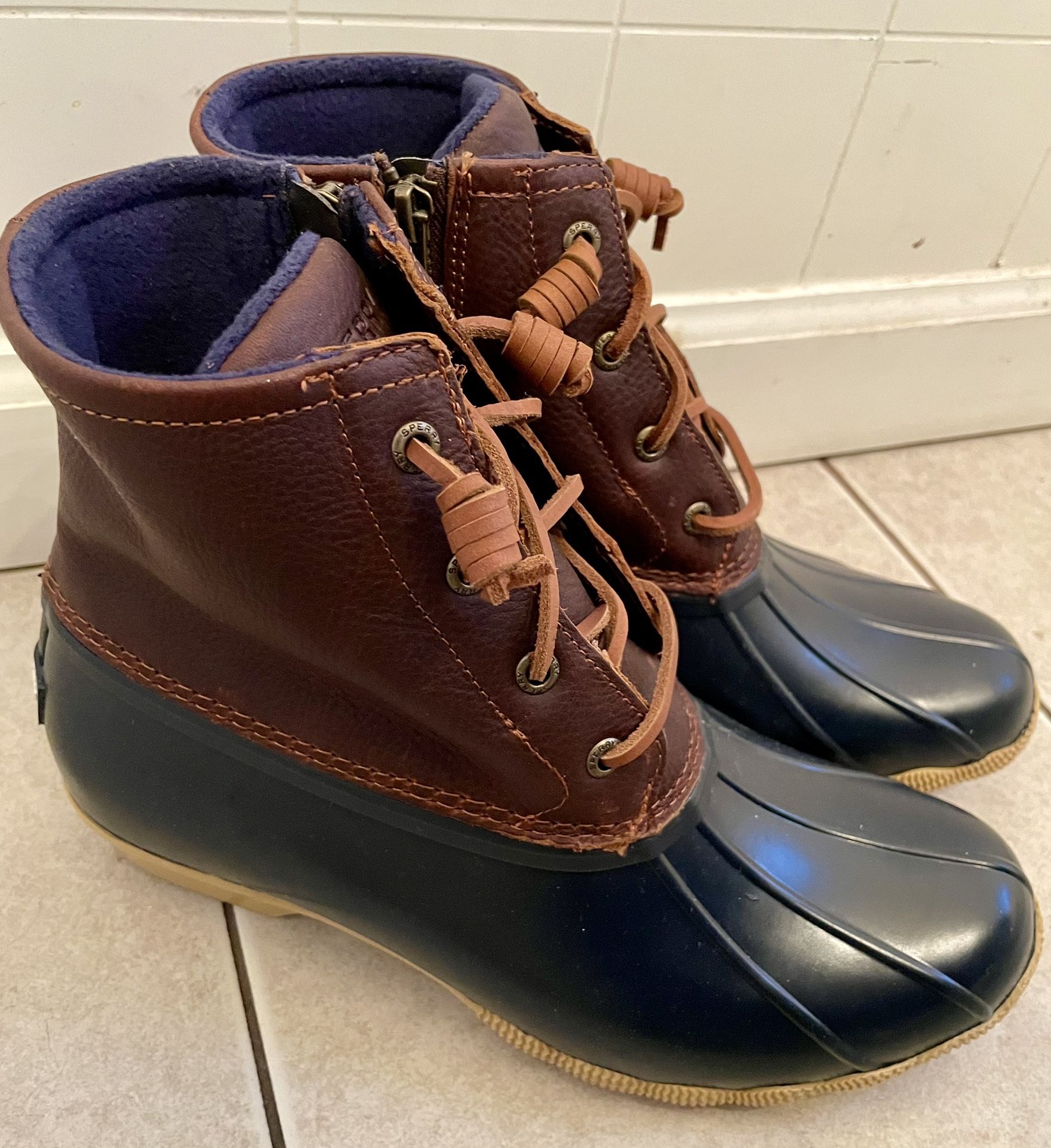 SPERRY SNOW BOOTS