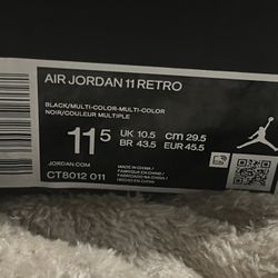 JORDAN 11 RETROS 